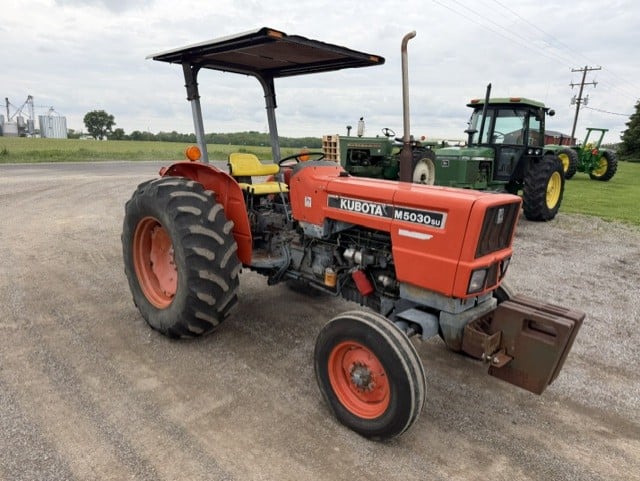 Case IH 7120 combine harvester with dual front wheels
